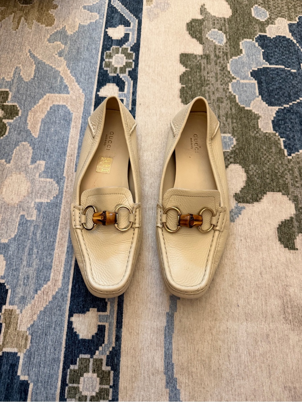 Gucci Cream Leather Horsebit Flats with Bamboo Accent